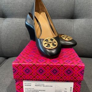 Tory Burch 65mm wedge Chelsea black leather